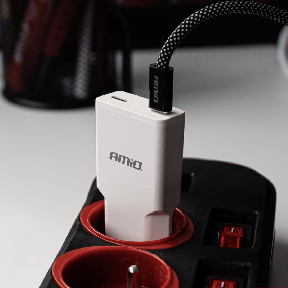 Ladowarka sieciowa do gniazdka 230V 30W GaN USBC Hurtownia Sklep Tarnow AMIO Ładowarka kostka sieciowa 30W 230V GaN 2xUSB-C - obrazek 2